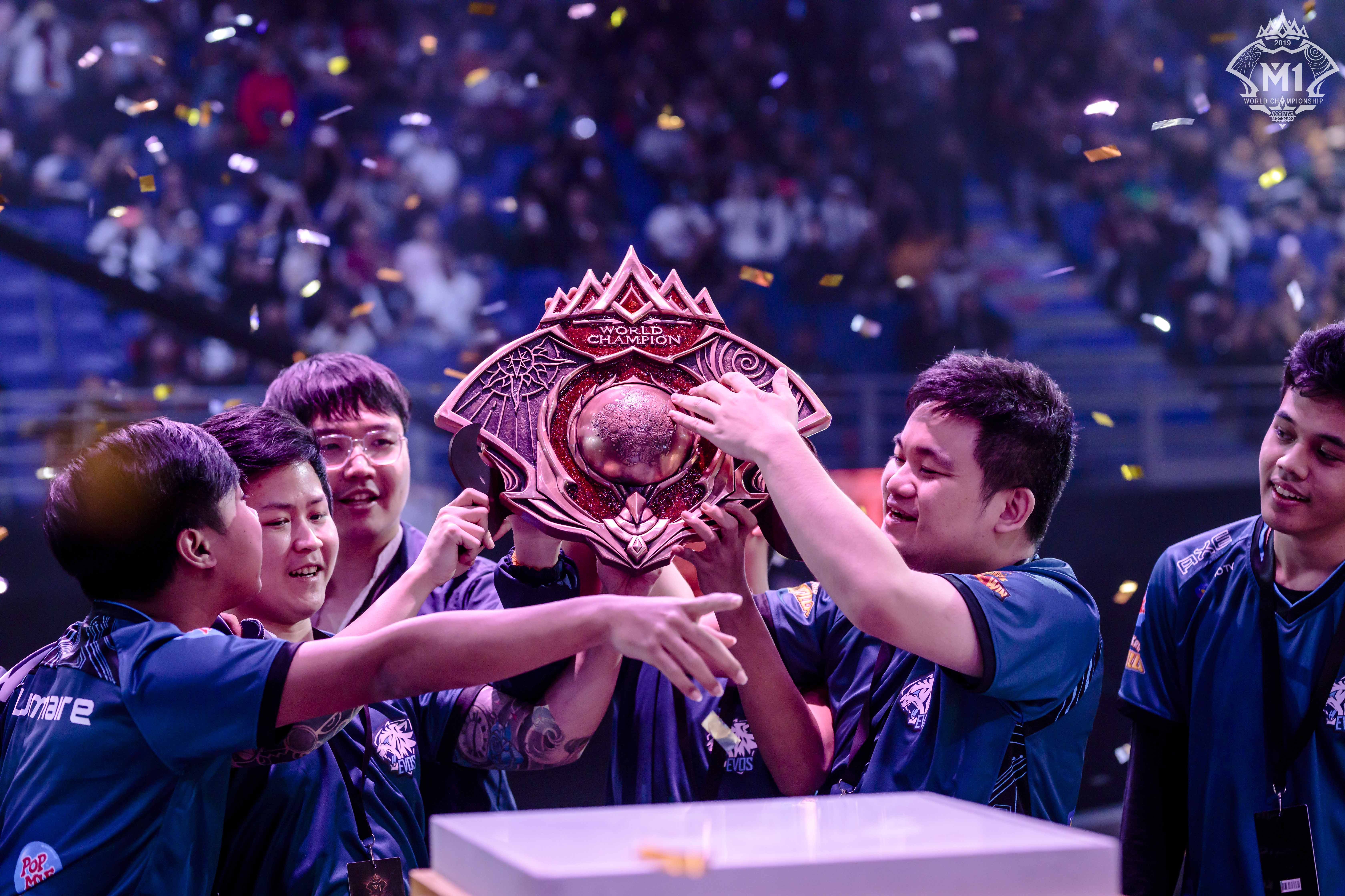 战火连连，各国精英齐聚竞技场