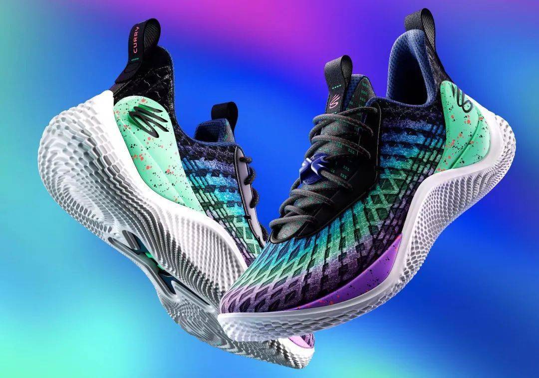  穆古鲁扎迎来七赛季高光表现，勇士球迷沸腾！